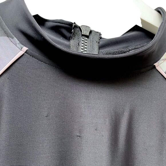 All in Motion Rashguard Top M-XL Black Floral Beach Shirt Stretch - Picture 9 of 9